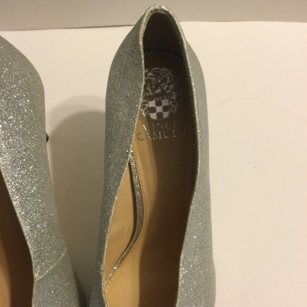 Vince Camuto Womens Silver Glitter Heels Pumps Dressy Wedding Party Size 11 - Picture 3 of 8